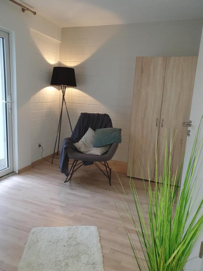 Privat Apartaments , Eigene Eigang, Eigene Badezimmer, Und Eigene Kueche Щрален Екстериор снимка